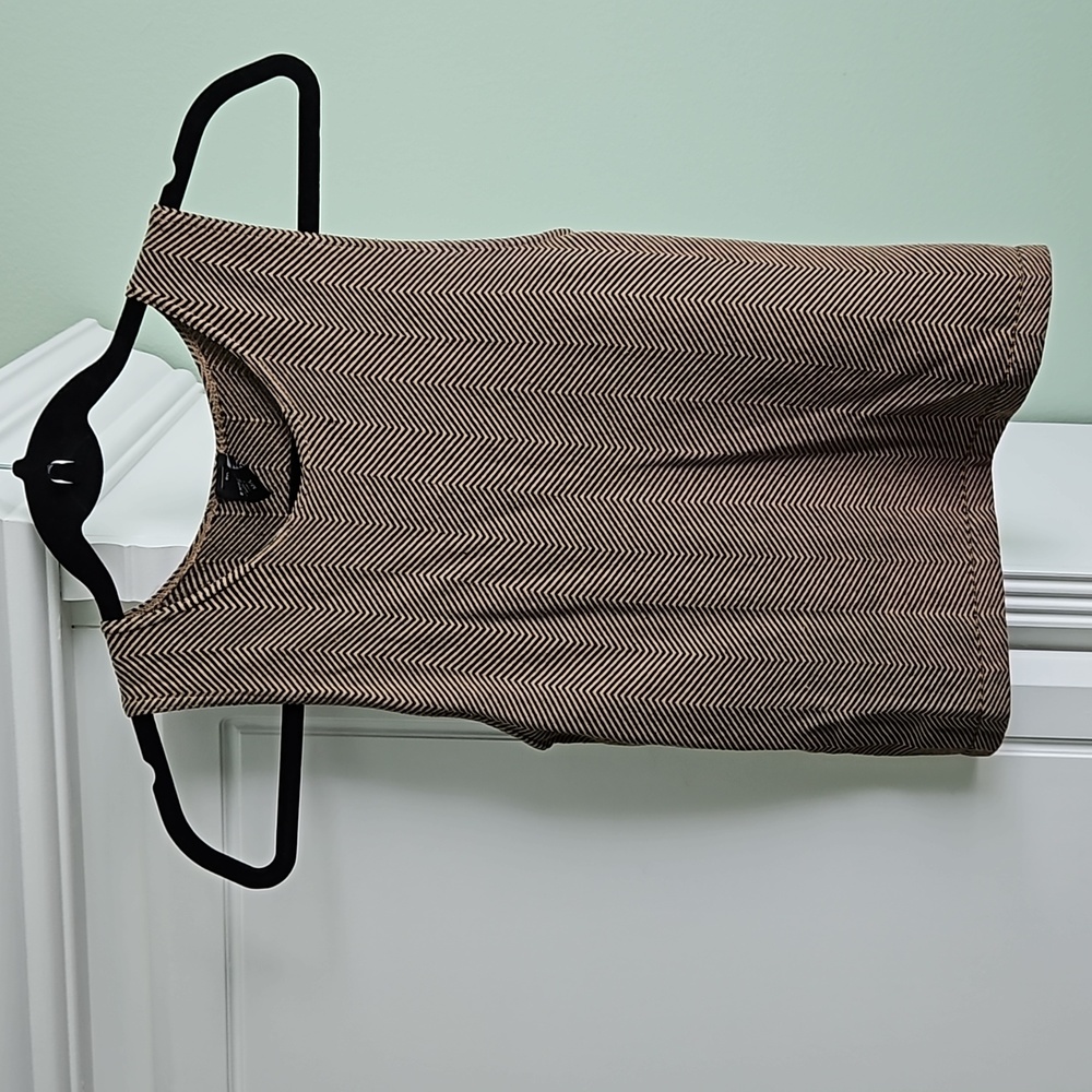 Express brown and black tank